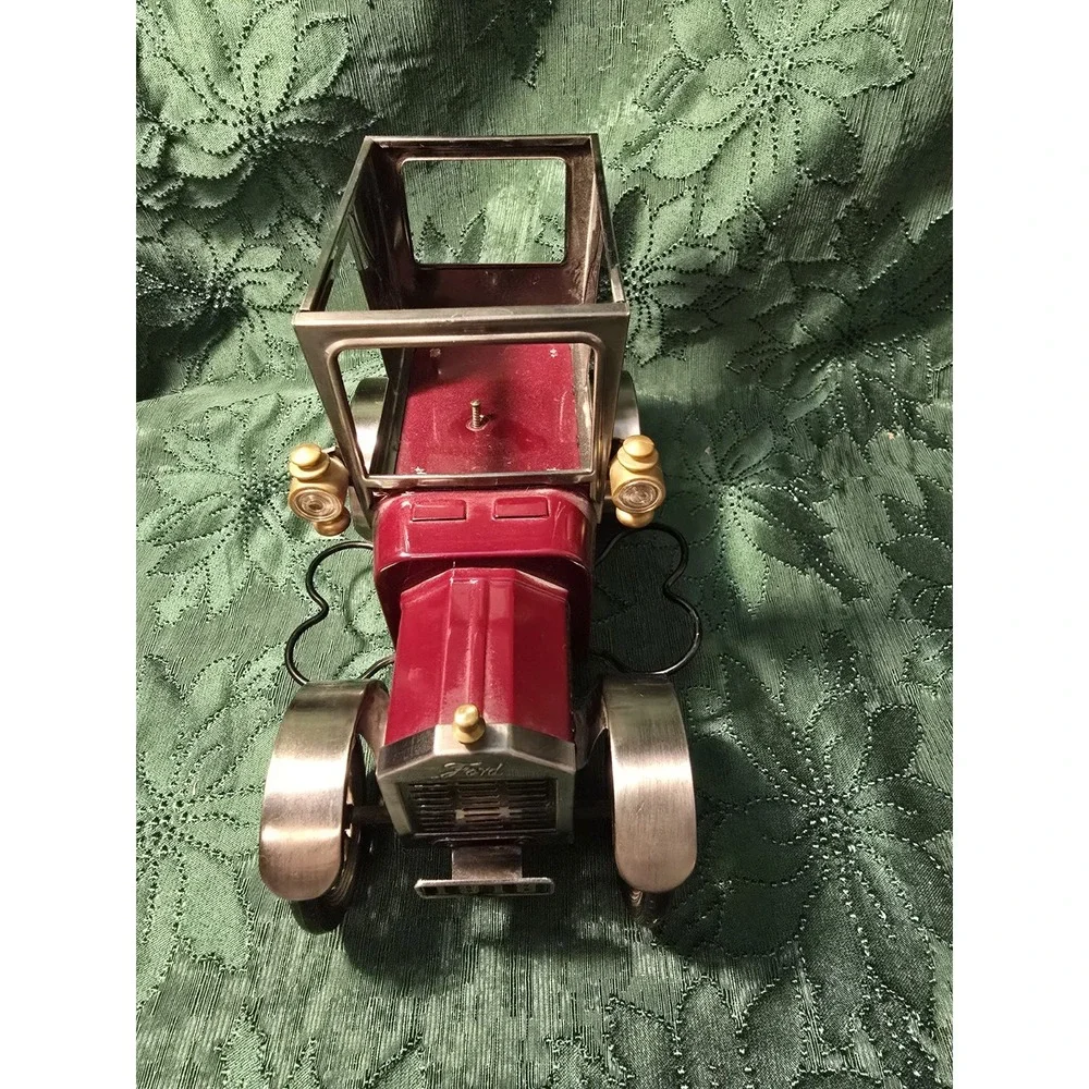 Vintage Ford Model T 1918 Liquor Decanter Music Box Shot Glasses Japan Works